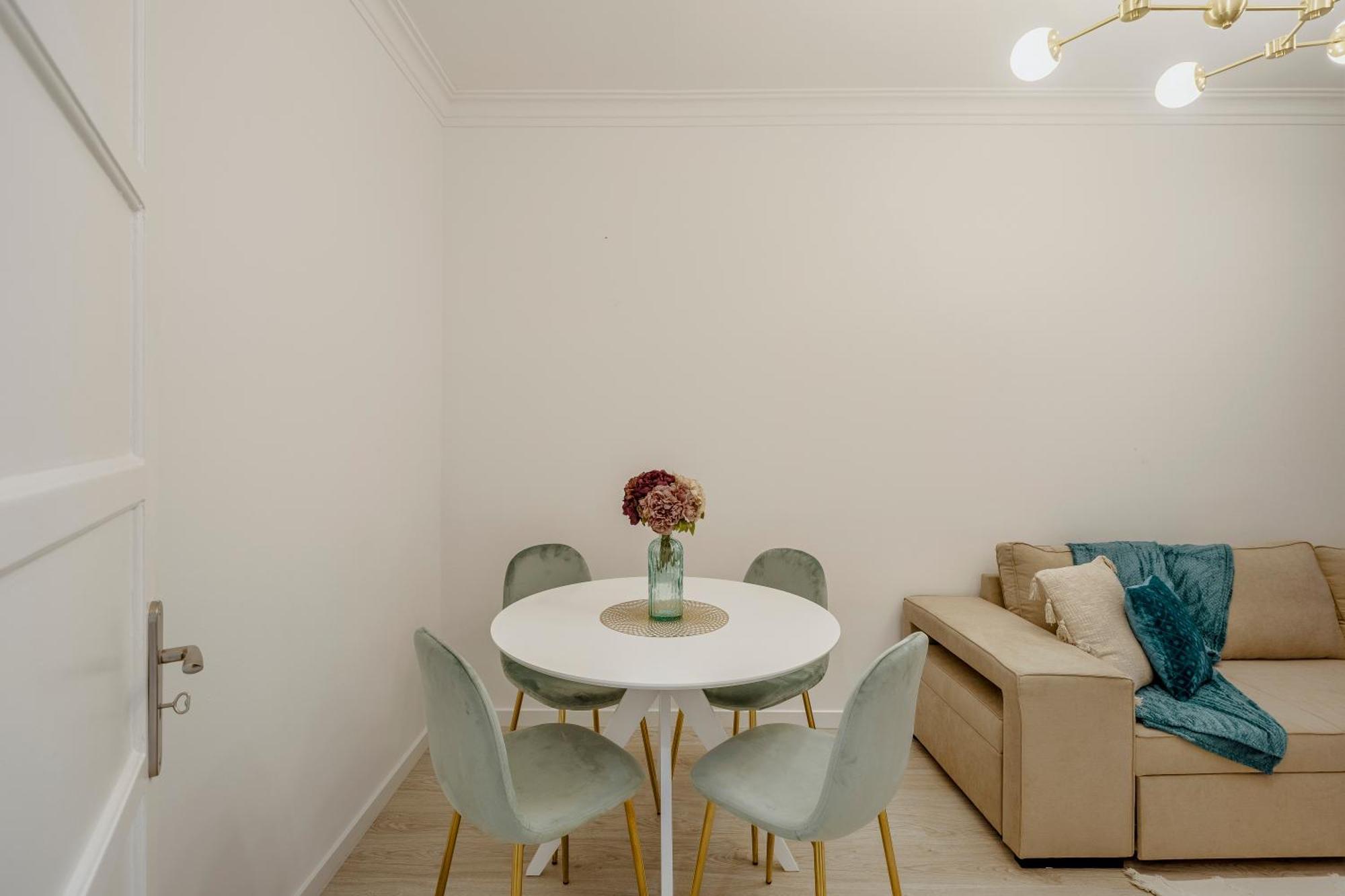Apartamento Goa อามาโดรา ภายนอก รูปภาพ